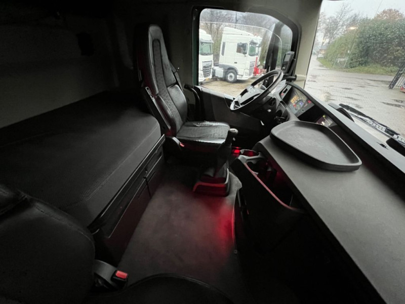 Volvo FH 540 6X2 Globetrotter Ręczna skrzynia biegów Hydrauliczna PL Ciężarówka