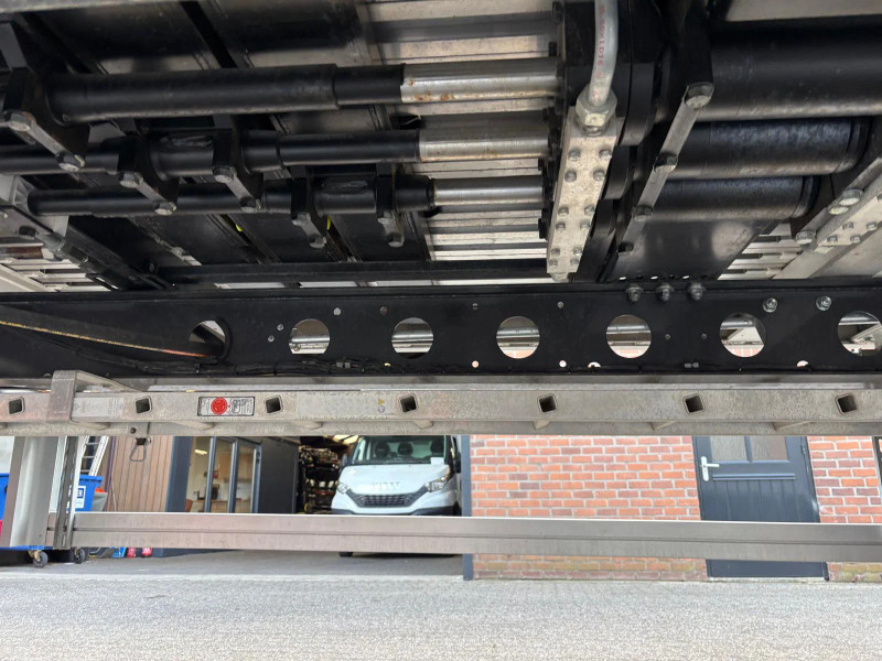 AMT 92m3 Cargo Floor 10MM Nieuw-New-Neu Liftas SAF