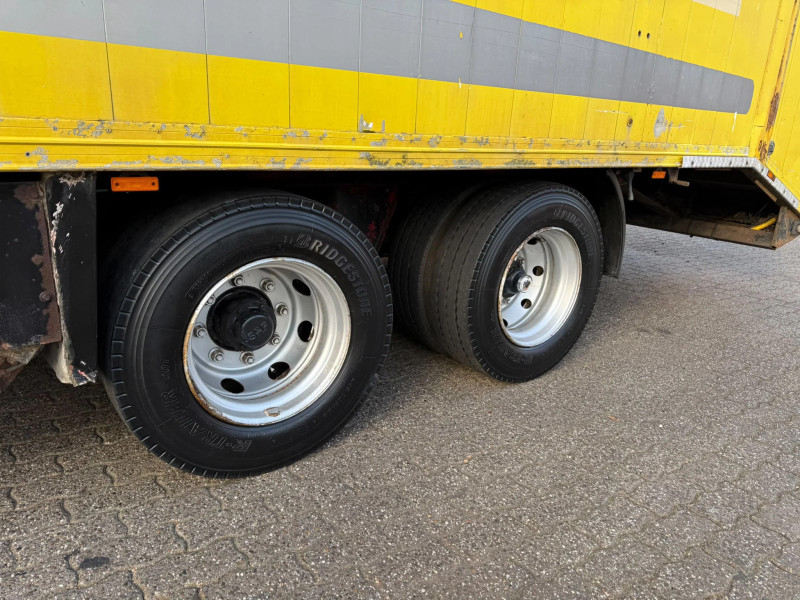 CUPPERS SA 10-16 L Flatbed Trailer with Hydraulic Loading Ramps NL Trailer