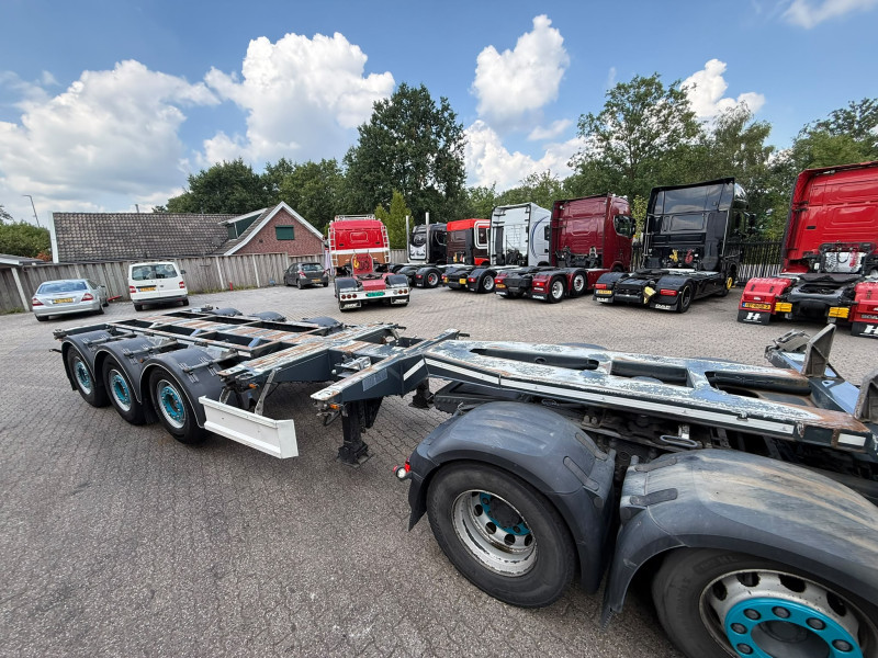 D-TEC FLEXITRAILER FT-LS-S Multi 2x20 40 45ft SAF Liftas 2x20 30 40 45FT LED Top condition NL Trailer