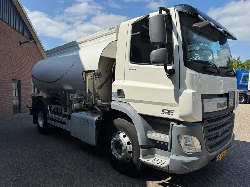 DAF CF 290 12.000 Fuel Diesel/Benzin Alle keuringen! Top conditie