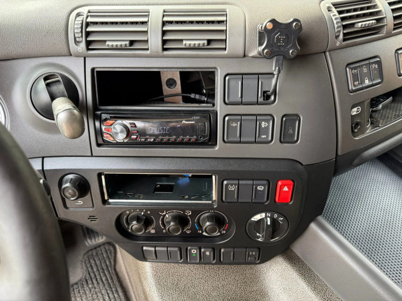 DAF CF 370 Mega Volume Combi Dhollandia 2000KG Pacton Aanhanger Schuifdak NL truck APK/TUV 24-12-2026