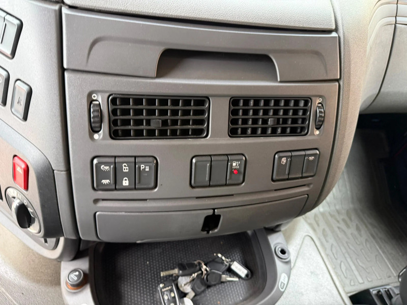 DAF XF 460 4X2 Space Cab, Standalone A/C, 2 fuel tanks, NL Truck, APK valid through November 2026