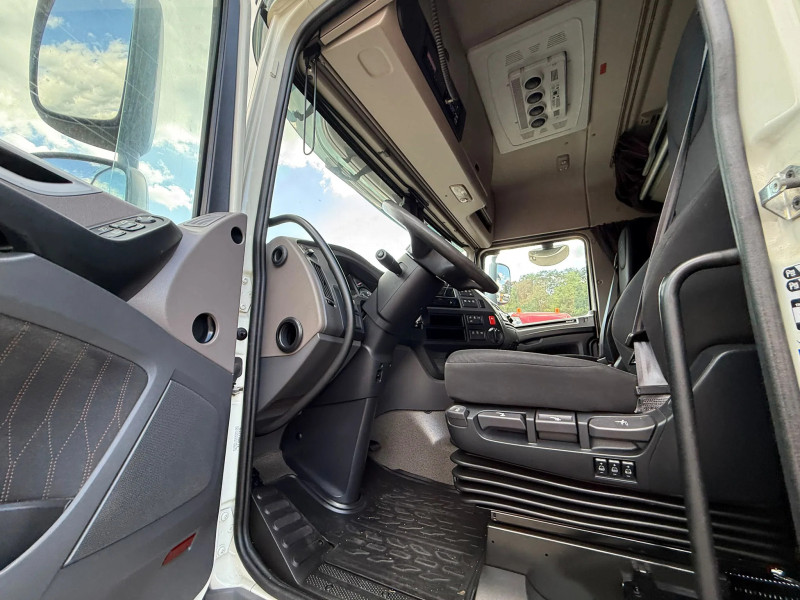 DAF XF 480 6X2 FTP Space Cab Midlift Standairco Alcoa 428.044KM NL Truck