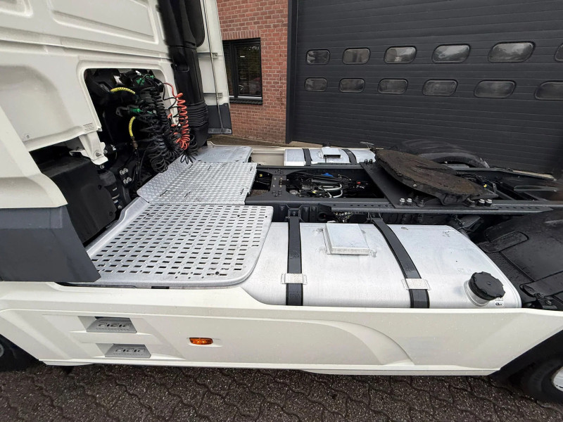 DAF XF 480 SSC Super Space 2x Tank PTO Prep 294,370 km!! NL Truck APK/TÜV 9-2026
