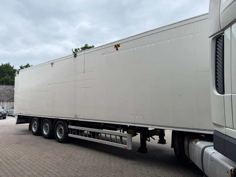 Knapen Trailers K100 92m3 Cargo Floor 10MM SAF Schijfremmen