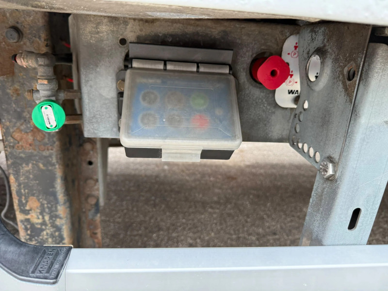Knapen Trailers 92m3 Cargo Floor 10MM APK/TUV 01-2027