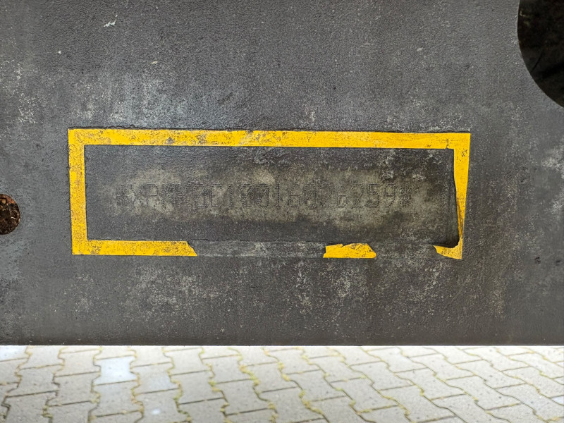 Knapen Trailers K100 96 m³ Lift Axle Cargo Floor 10 mm, 2.5 years old, Metallic, Inspection Valid Through October 2026