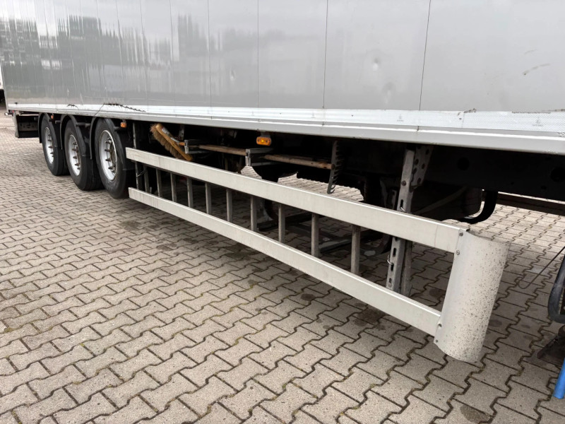 Knapen Trailers K100 Knapen Trailers 96m3 Liftas Cargo Floor 10MM 2.5 year old! Metallic APK 9-2026