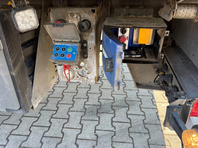 Kraker N/A K-Force 92m3 Cargo Floor 10MM 2x Liftas SAF Schijfremmen