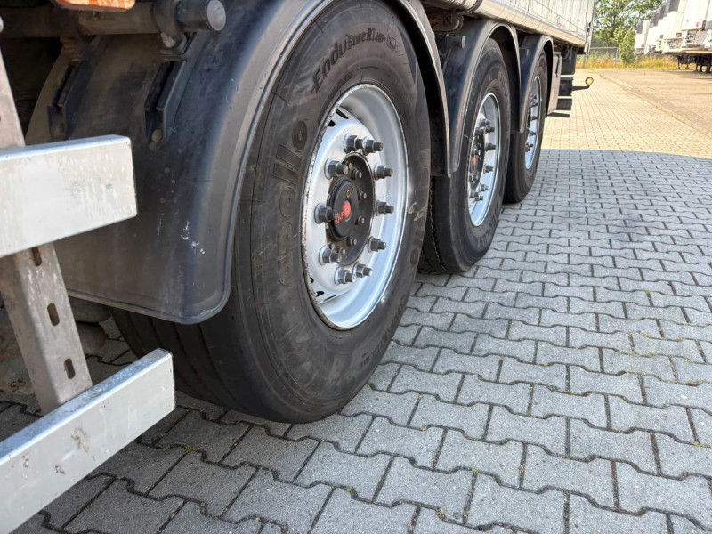 Kraker N/A K-Force 92m3 Cargo Floor 10MM 2x Liftas SAF Schijfremmen