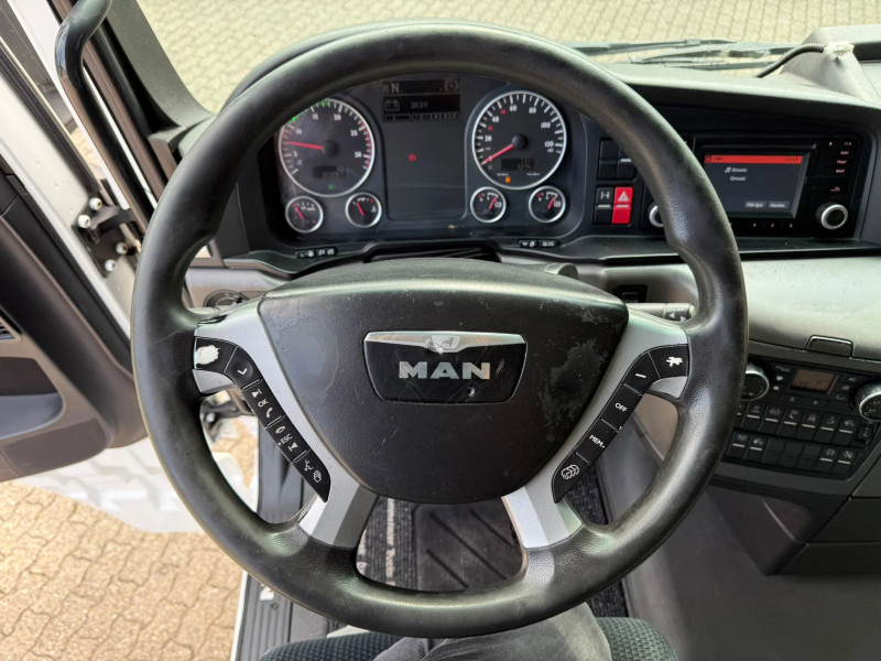 MAN TGX 18.440 XXL 2X Tank Smarttacho Standairco NL truck APK/TUV 02-2027