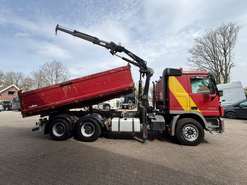 Mercedes-Benz Actros 2644 L 6X4 3 Zijden kipper + MKG Kraan/Crane