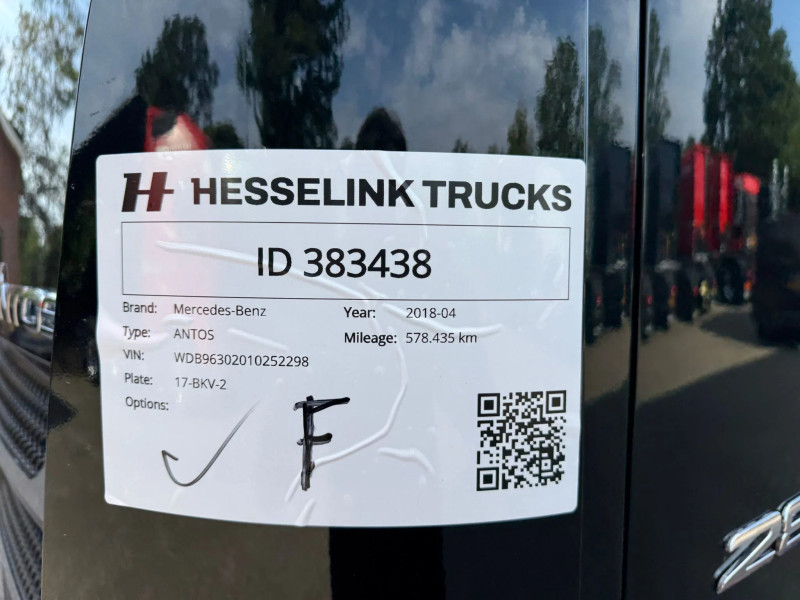 Mercedes-Benz Antos 2835 6X2 +2023 Noyens+Moffett M4 Kooiaap APK/TÜV 4-2027