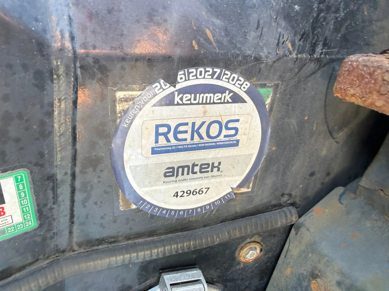 Mercedes-Benz Antos 2835 6X2 +2023 Noyens+Moffett M4 Kooiaap APK/TÜV 4-2027