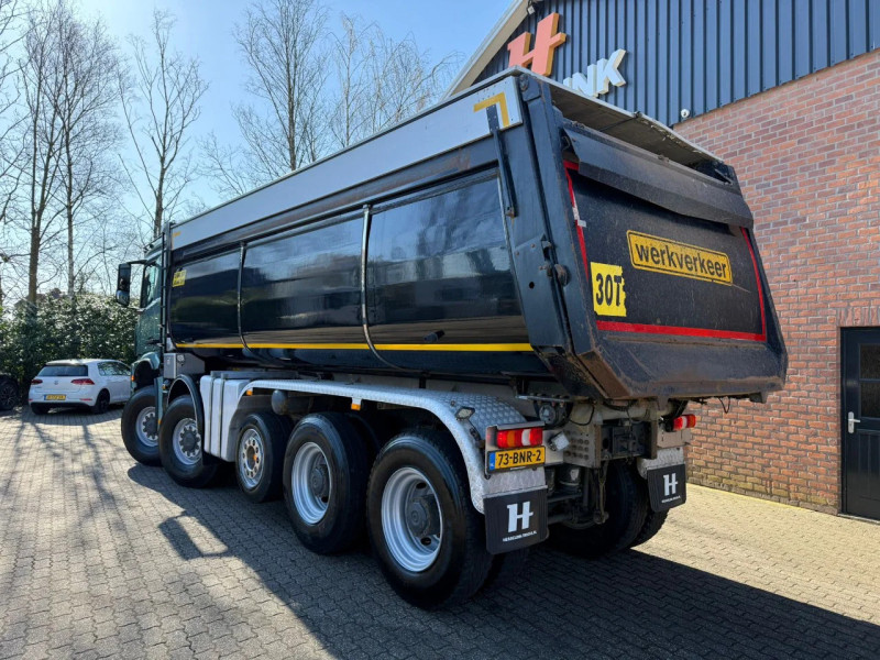 Mercedes-Benz Arocs 10x8 Geisoleerde kipper 310.768KM NL Truck - APK 11-2026