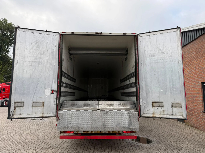 Pacton .LXD 342 Chain Conveyor/Walking Floor Lift-Axle NL Trailer