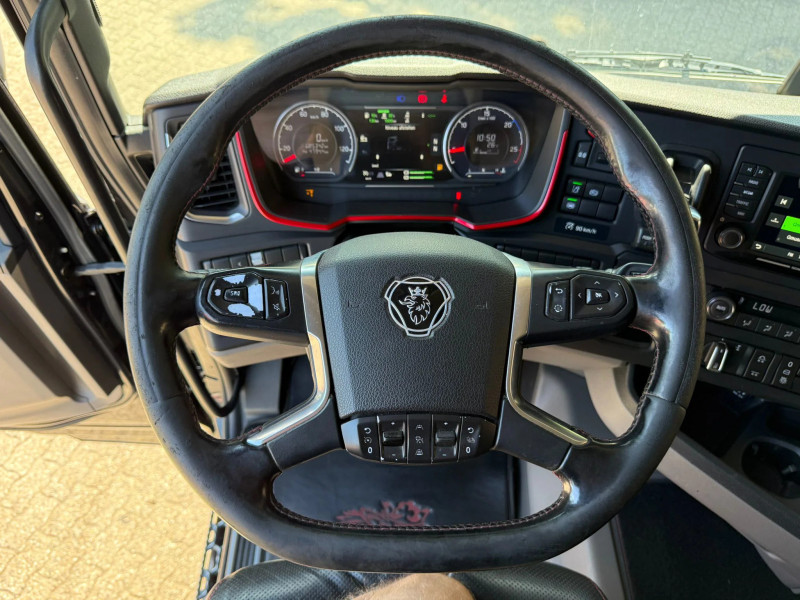 Scania R580 V8 NGS 6X2 Full air Retarder