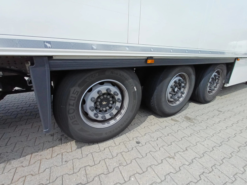 Schmitz Cargobull Carrier Vector HE19MT Multi-Temp 2T Tailgate Lift Axle