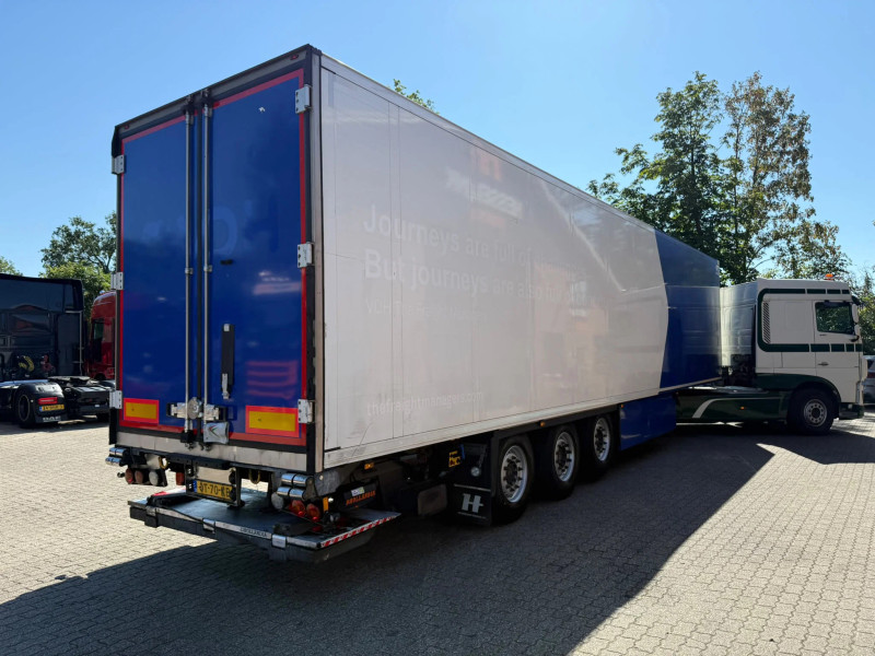 Schmitz Cargobull SKO 24 Thermo King A400 Lift Axle 2T Tailgate Pallet Box 270H 250B NL Trailer