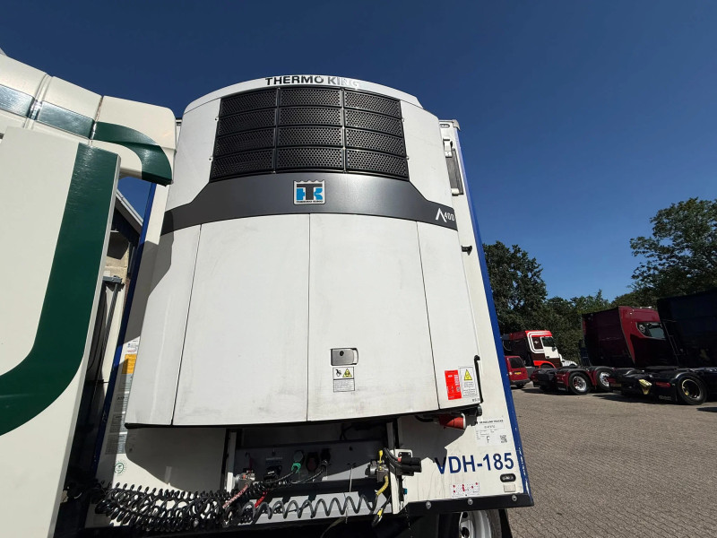 Schmitz Cargobull SKO 24 Thermo King A400 Lift Axle 2T Tailgate Pallet Box 270H 250B NL Trailer