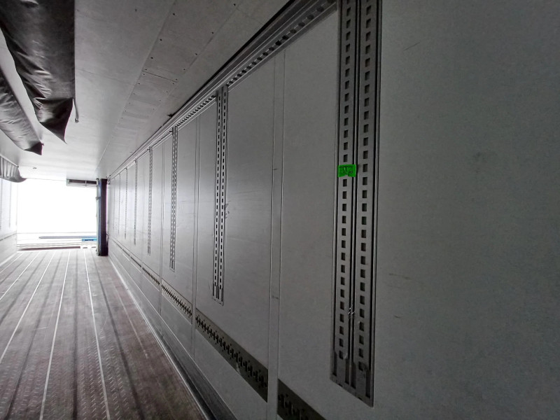 Schmitz Cargobull Carrier Vector HE19MT Multi Temp Double Stock Liftas Palletkisy