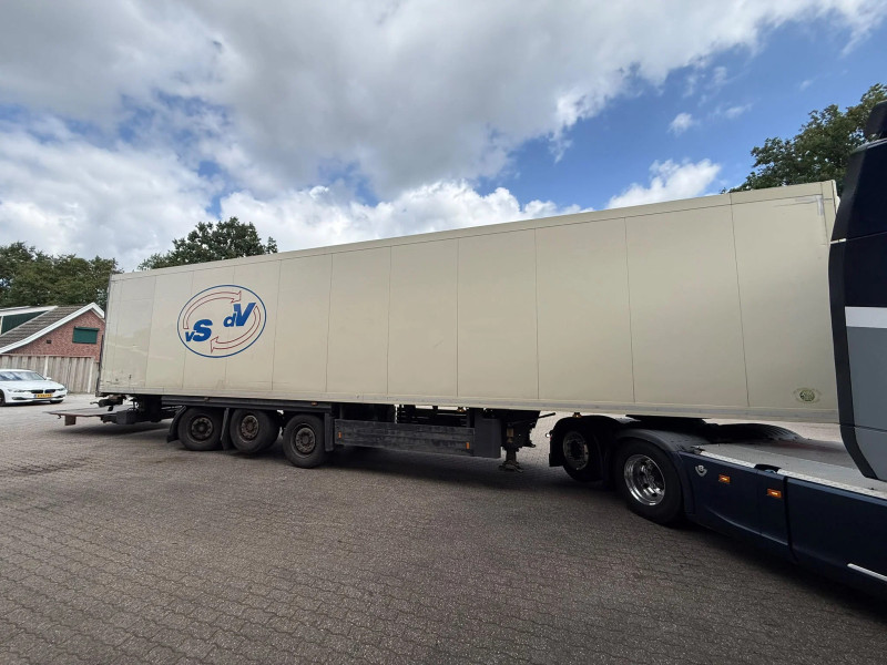 Schmitz Cargobull Thermo King SLXe Spectrum roof damage! Multi-Temp steering column