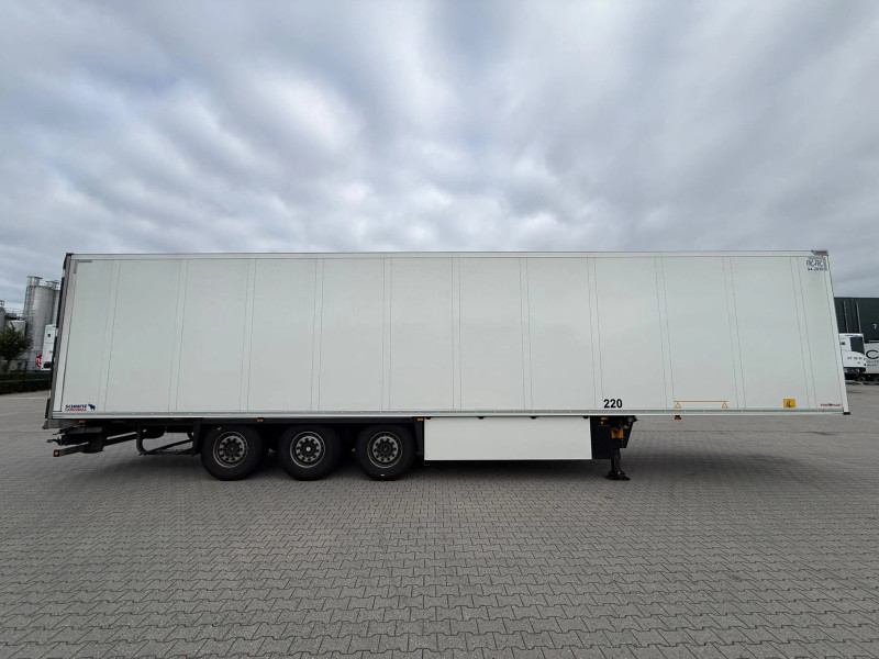 Schmitz Cargobull Carrier Vector HE19MT Multi-Temp Lift Axle