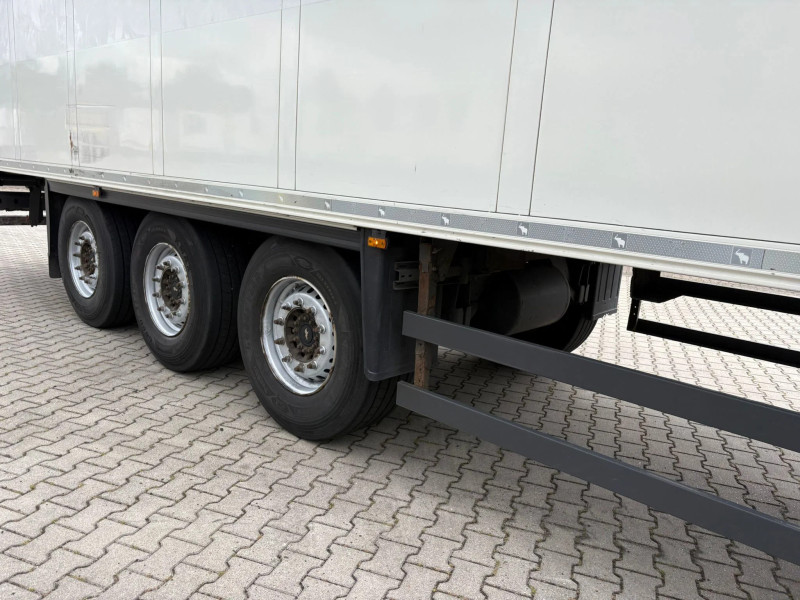 Schmitz Cargobull N/A Carrier Vector 1550 D+E 250H 265B APK/TÜV 05-2027