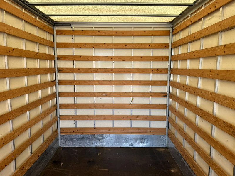 Volkswagen Crafter Koffer + LBW Airco Zijdeur 3 Zitplaatsen NL Auto