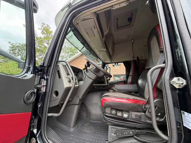 Volvo FM 420 8x2 + Kennis kraan R14-6 214.152KM!