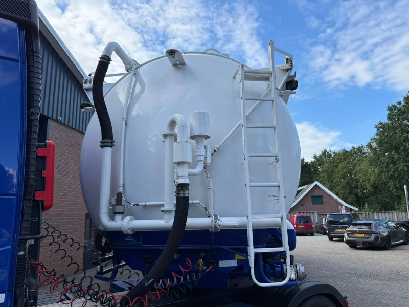 Welgro N/A 56 m³ Bulk/Silo, 7 Compartments, 2x Lift Axle, Camera, NL Trailer