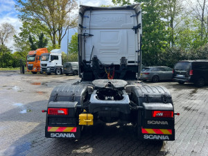 Scania S500 4X2 Retarder 2x tanque Standairco LED Camião alemão