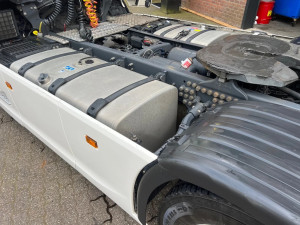 Scania S540 4X2 Retarder 2x tanque Standairco LED Camião alemão