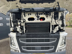 Volvo FH 460 4X2 Globetrotter 2x Tank ACC EN Truck APK 08-2024