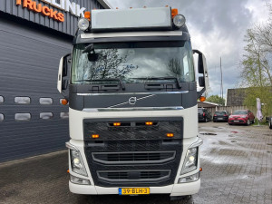 Camion Volvo FH Globetrotter XL 4X2 Standairco hydraulique FR