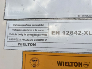 Wielton 3-AS Koffer / Gesloten 2x Liftas SAF 2.000KG Laadklep/LBW